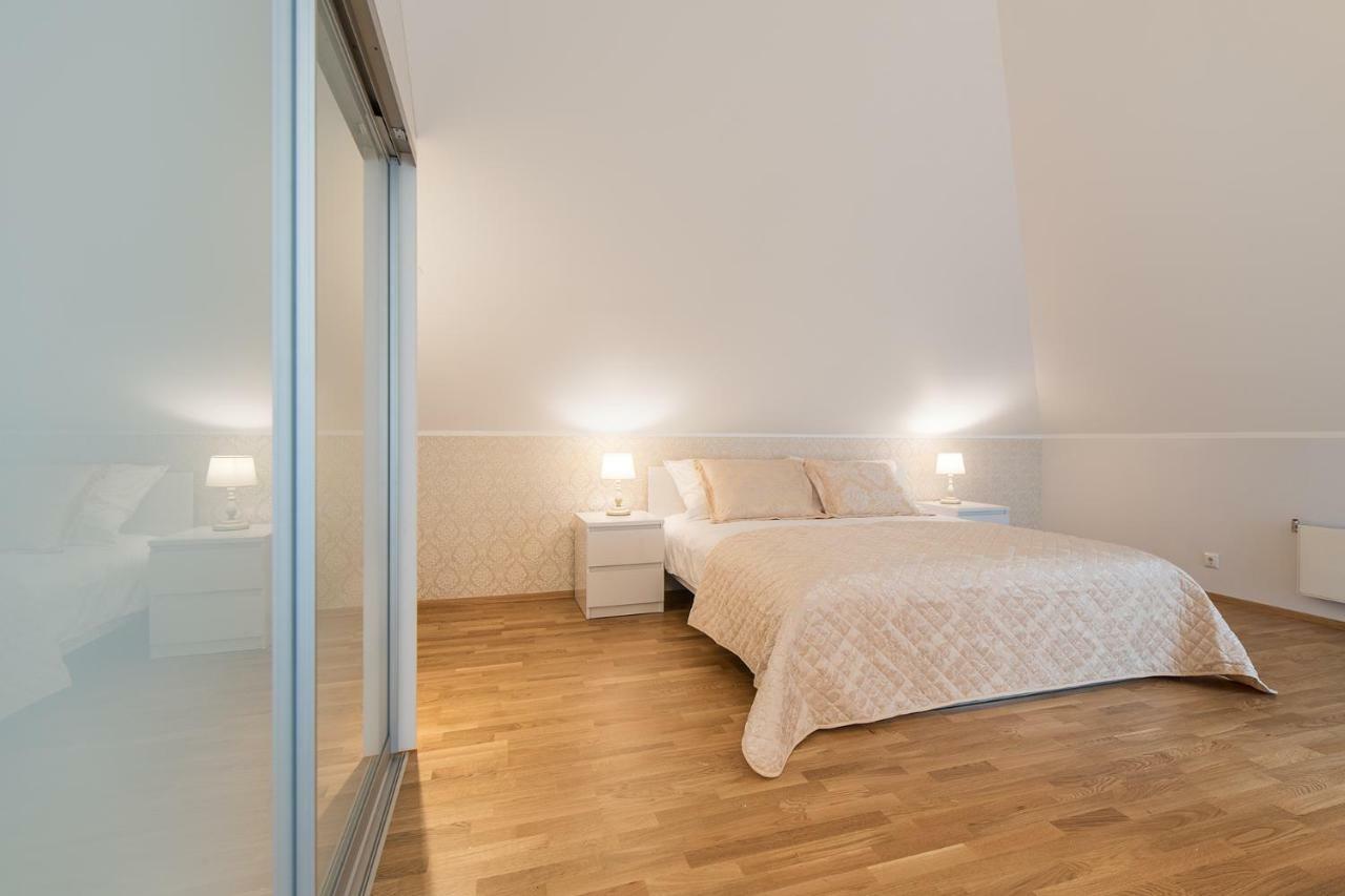 Rooftop Apartments Tallinn Bagian luar foto